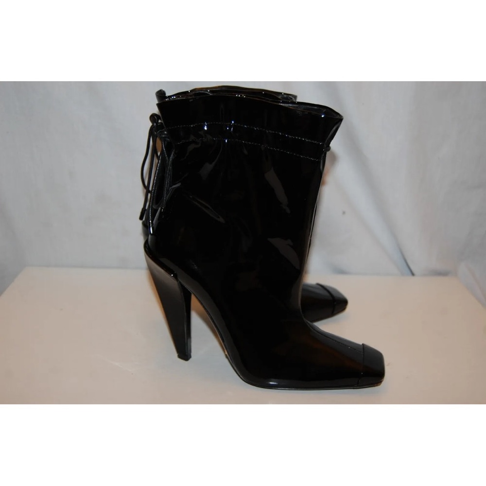 Tom Ford new patent leather ankle boots, US 8
